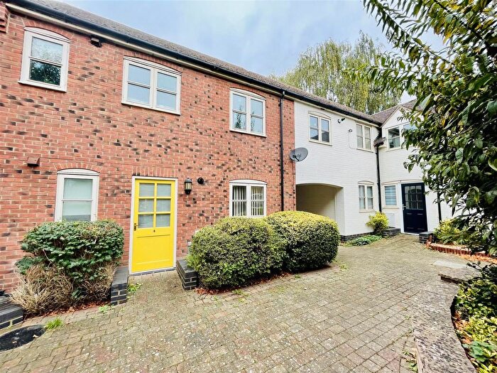 1 Bedroom Property To Rent In Tredwells Court, Littleworth Street, WR11