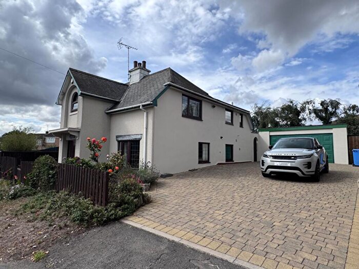 3 Bedroom Cottage For Sale In Blyth Road, Worksop, S81