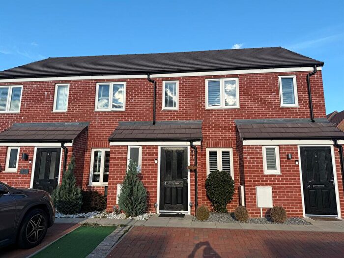 2 Bedroom Terraced House For Sale In Wren Street, Harlow, CM17