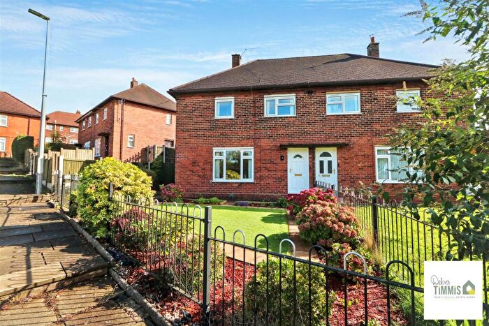3 Bedroom Semi-Detached House For Sale In Tenbury Green, Bentilee, Stoke-On-Trent, ST2
