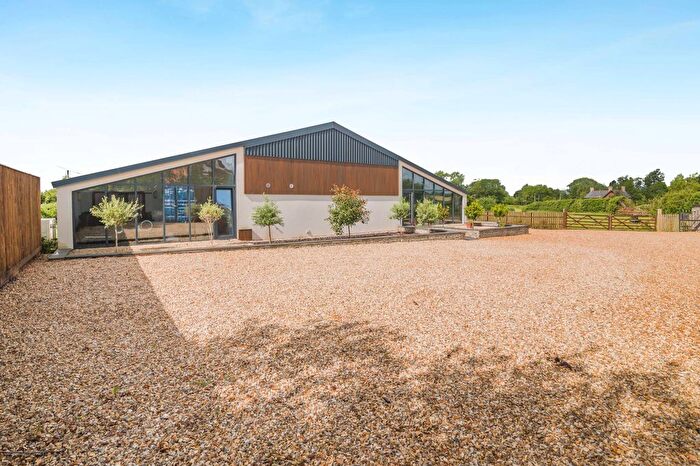 4 Bedroom Detached House For Sale In Clanville, Castle Cary, Somerset, BA7