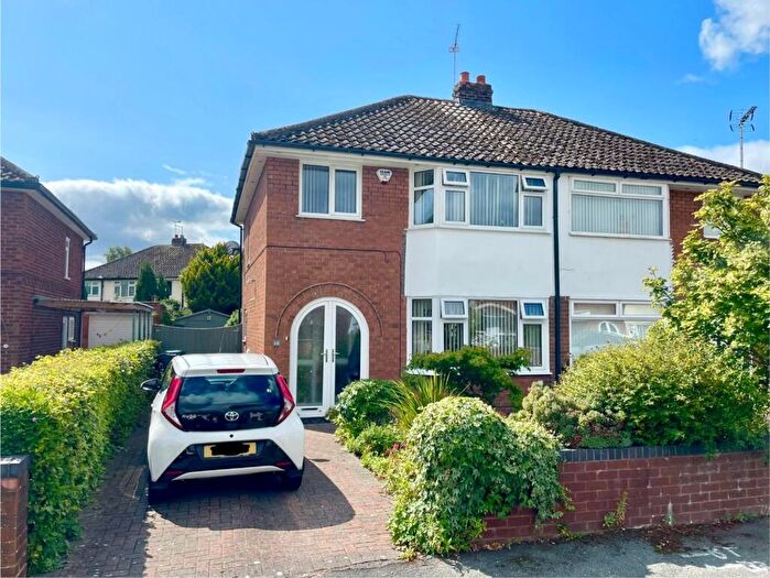 3 Bedroom House For Sale In Lache Hall Crescent, Chester, CH4