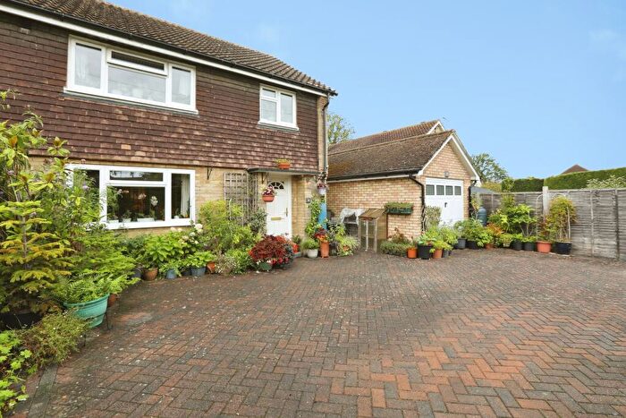 3 Bedroom Semi-Detached House For Sale In Southern Avenue, Redhill, RH1