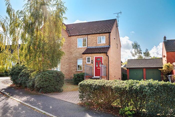 3 Bedroom Semi-Detached House For Sale In Cramswell Close, Haverhill, CB9