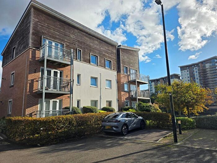 2 Bedroom Flat To Rent In Burford Gardens, Cardiff, CF11