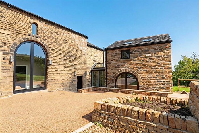 4 Bedroom Character Property For Sale In Round Ings Road, Outlane, HD3