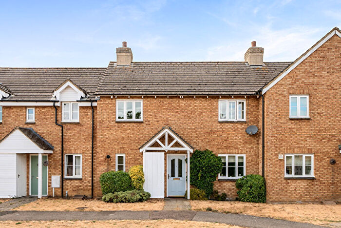 3 Bedroom Terraced House For Sale In Myers Close, Charlton, West Northamptonshire, OX17