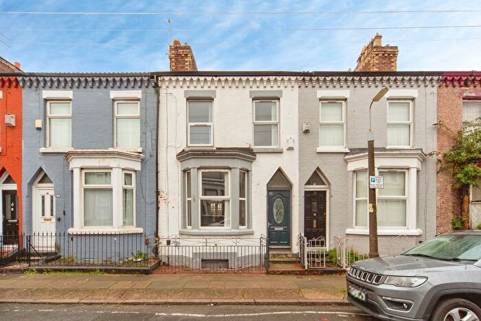 3 Bedroom Terraced House For Sale In Makin Street, Walton, Liverpool, L4