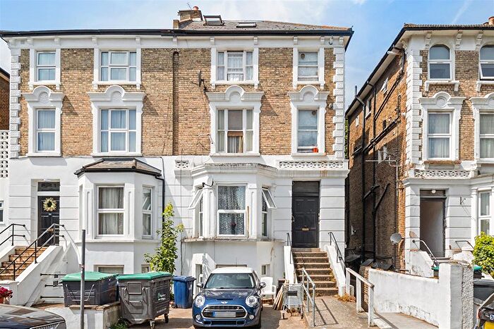1 Bedroom Flat To Rent In Windsor Road, London, W5