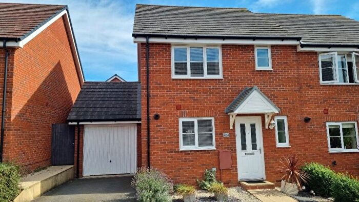 3 Bedroom Semi-Detached House To Rent In Charlesby Drive, Watchfield, SN6