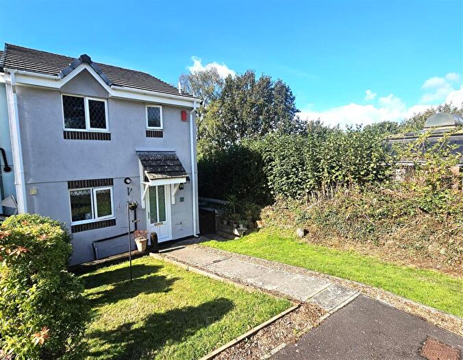 3 Bedroom End Of Terrace House For Sale In Underways, Bere Alston, Yelverton, PL20