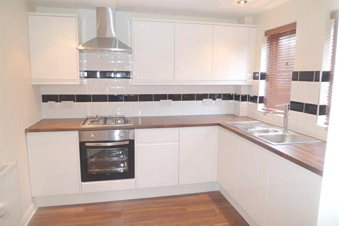 2 Bedroom Ground Maisonette To Rent In Chives Place, Warfield, Bracknell, Bracknell Forest, RG42