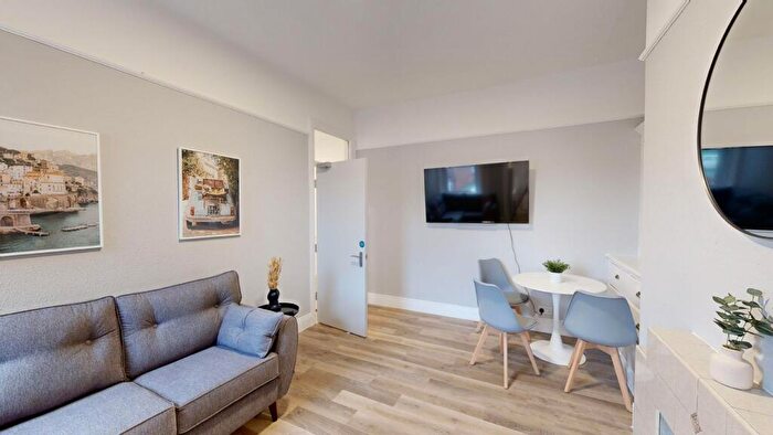 3 Bedroom House To Rent In Biddlestone Road, NE6