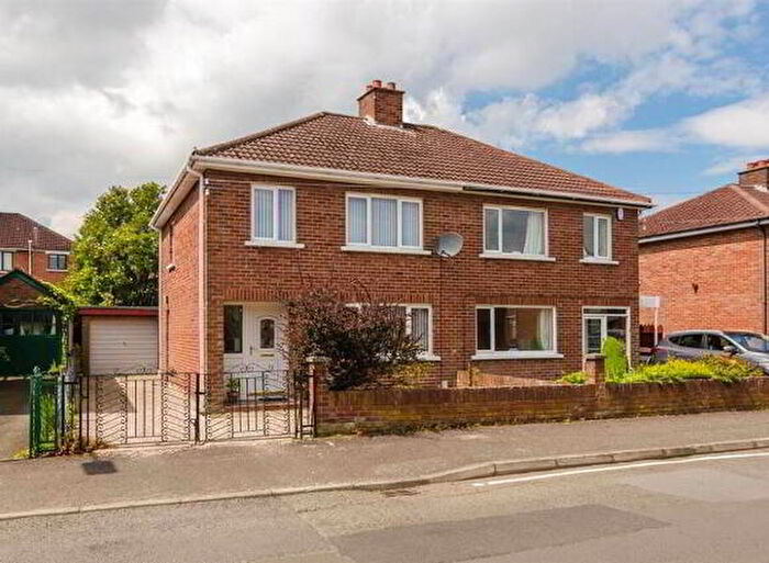 3 Bedroom House To Rent In Sharman Road, Belfast, BT9