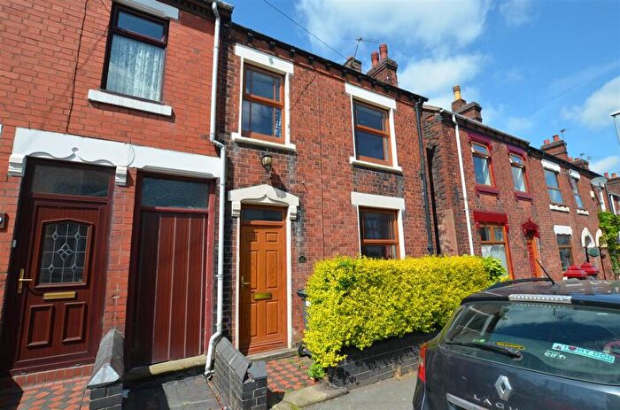 2 Bedroom End Of Terrace House To Rent In Chester Road, Audley, Stoke-On-Trent, ST7