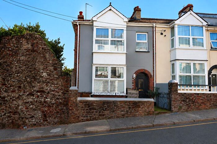 3 Bedroom End Of Terrace House For Sale In Hillcroft Terrace, Pitt Lane, Bideford, Devon, EX39