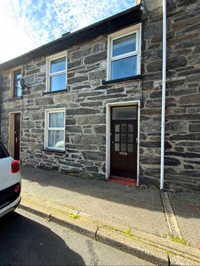 3 Bedroom Property To Rent In Manod Road, Blaenau Ffestiniog, LL41
