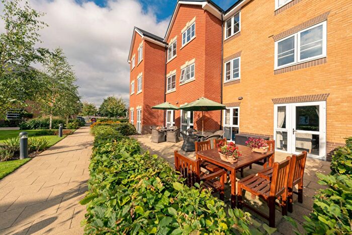 1 Bedroom Flat To Rent In Edward Place, Churchfield Road, Walton-On-Thames, KT12