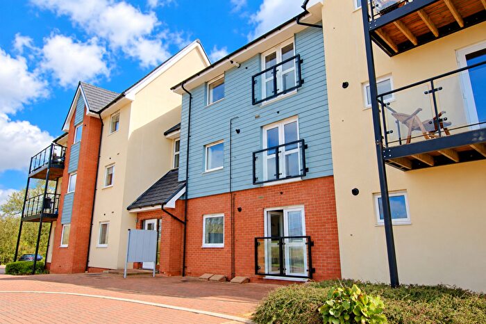 1 Bedroom Apartment To Rent In Skye Crescent, Bletchley, MK3