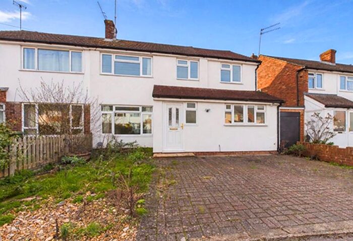 5 Bedroom Terraced House To Rent In Field Way, Aldershot, GU12