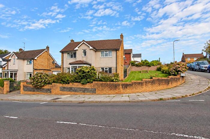 4 Bedroom Detached House For Sale In Celyn Avenue, Lakeside, Cardiff, CF23