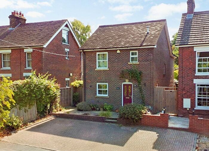 3 Bedroom Detached House For Sale In Durley Street, Durley, SO32