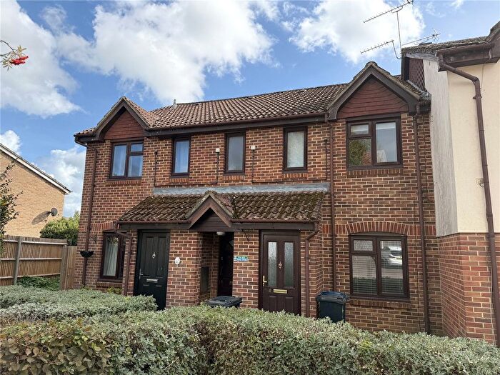 1 Bedroom Flat To Rent In Coxbridge Meadow, Farnham, Surrey, GU9