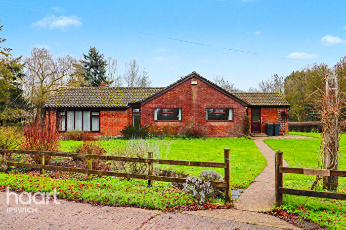 3 Bedroom Detached Bungalow For Sale In Oak Farm Lane, Mendlesham, IP14