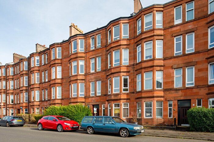 1 Bedroom Flat For Sale In Kings Park Road, Cathcart, G44