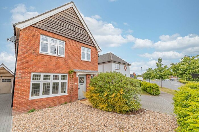 3 Bedroom Detached House For Sale In Hoplands Road, Hersden, Canterbury, Kent, CT3