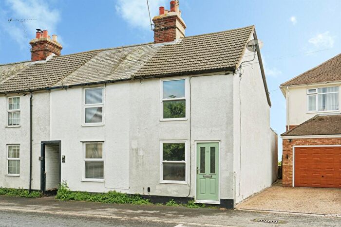 2 Bedroom End Of Terrace House For Sale In Island Road, Upstreet, Canterbury, CT3