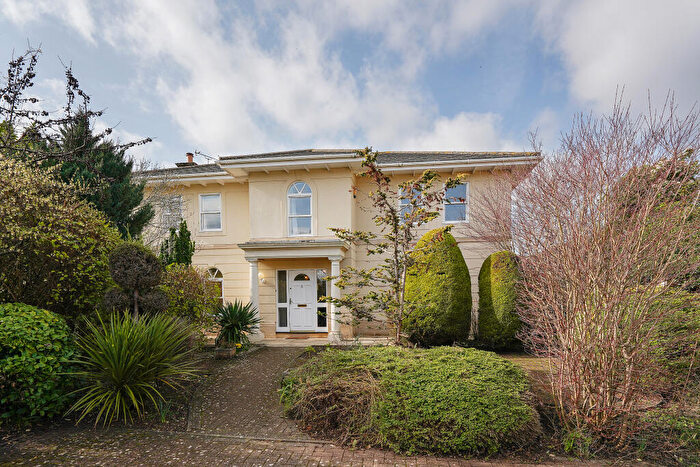 5 Bedroom Detached House To Rent In Billings Way, The Park, GL50