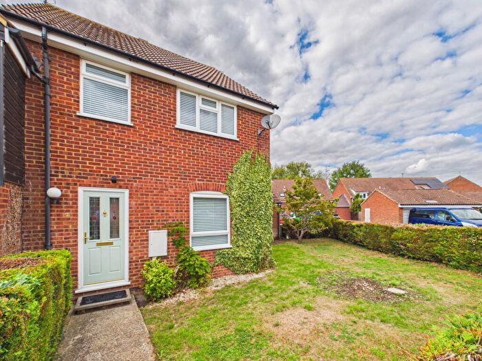 3 Bedroom End Of Terrace House For Sale In Nelson Road, Wouldham, Rochester, ME1
