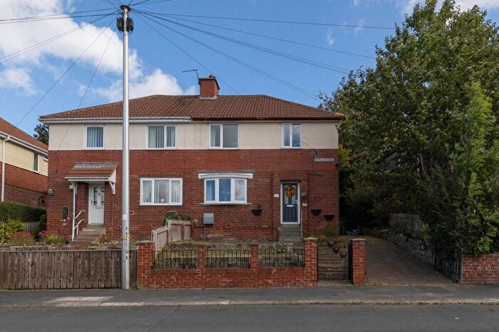 3 Bedroom Semi-Detached House For Sale In Burnhopeside Avenue, Lanchester, DH7