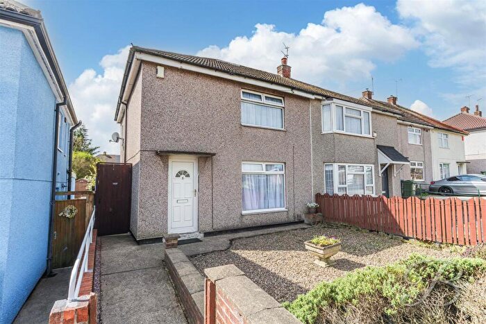 2 Bedroom Semi-Detached House For Sale In Bramley Walk, Mansfield, NG19