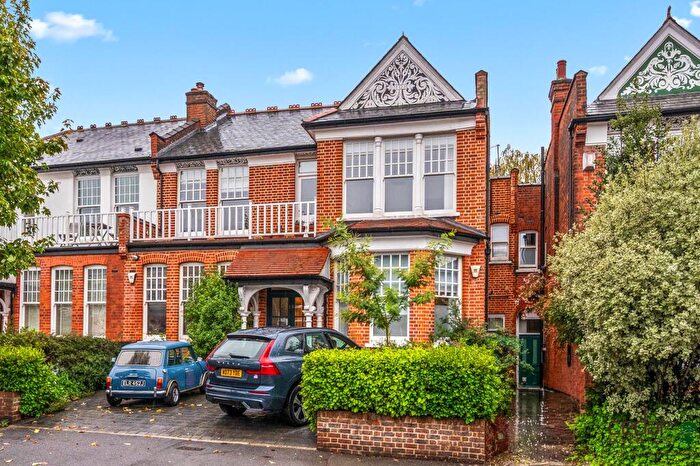1 Bedroom Flat To Rent In Wellfield Avenue, Muswell Hill, N10