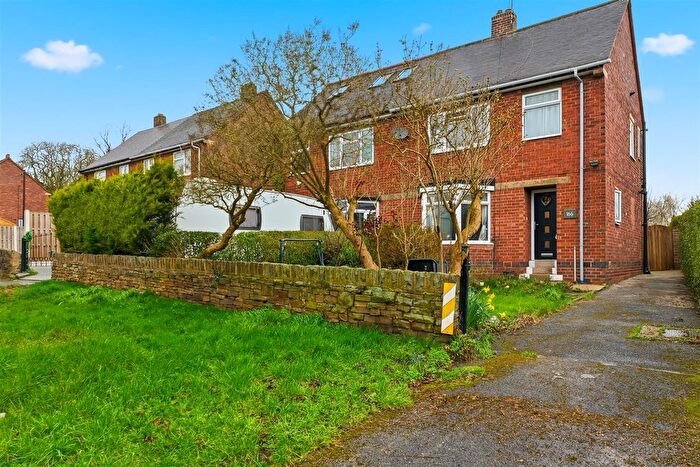 3 Bedroom Semi-Detached House For Sale In St. Johns Road, Chesterfield, S41