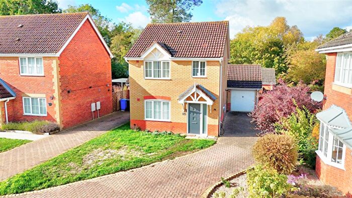 3 Bedroom Detached House For Sale In Lotus Close, Ipswich, IP1