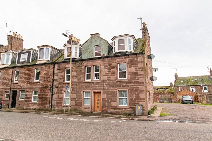 3 Bedroom Flat For Sale In Hill Street, Montrose, DD10