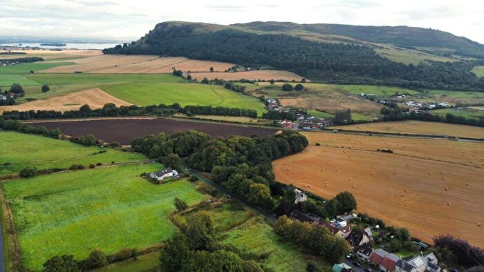 4 Bedroom Property For Sale In Plot, Hillcrest, Maryburgh, KY4