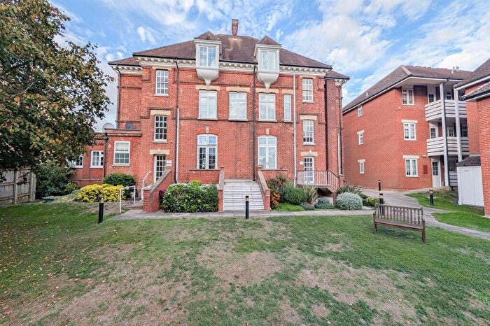 1 Bedroom Flat For Sale In Heath Road, Newmarket, CB8