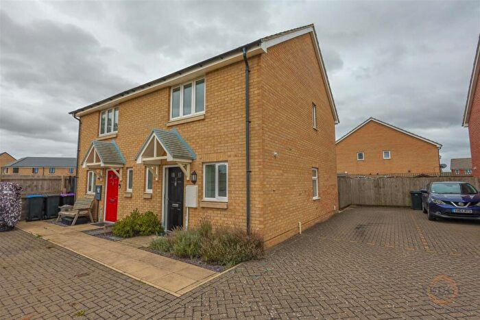 2 Bedroom Semi-Detached House For Sale In Anfield Road, Long Sutton, PE12