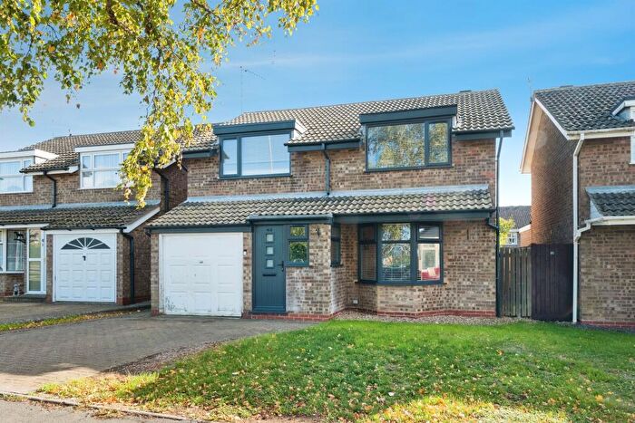 4 Bedroom Detached House For Sale In Pavillons Way, Brackley, NN13