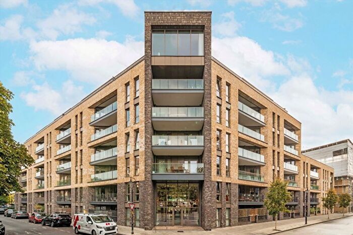 2 Bedroom Flat For Sale In The Grange, Bermondsey, SE1