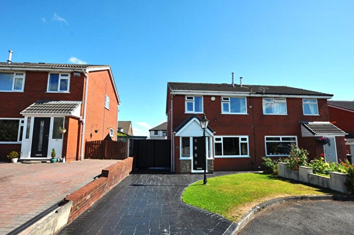 2 Bedroom Semi-Detached House To Rent In Eskdale Avenue, Blackrod, Bolton, BL6