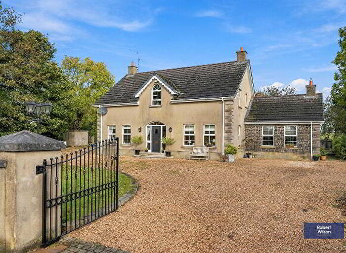 6 Bedroom Chalet Bungalows For Sale In C Skeagh Road, Dromara, BT25