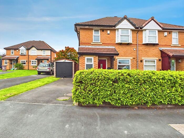 3 Bedroom Semi-Detached House For Sale In Shiregreen, Sutton, St Helens, WA9