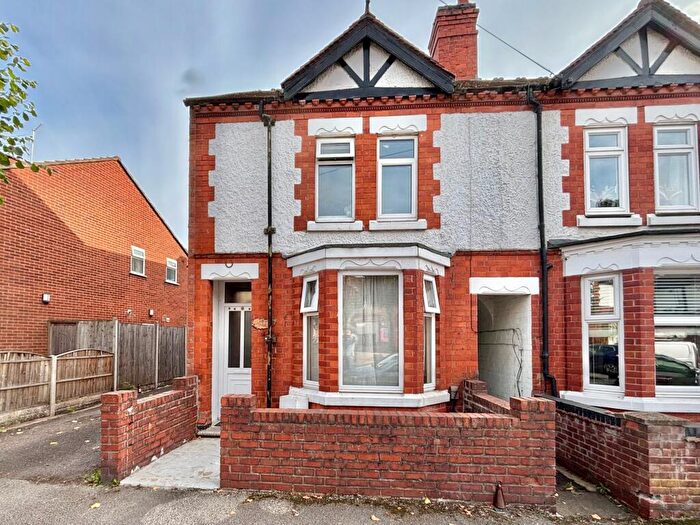 3 Bedroom Semi-Detached House To Rent In Earls Road, Nuneaton, CV11
