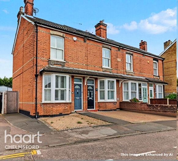 2 Bedroom End Of Terrace House For Sale In Upper Bridge Road, Chelmsford, CM2