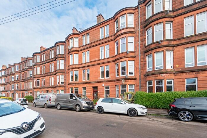 2 Bedroom Flat To Rent In Norham Street, Glasgow, G41